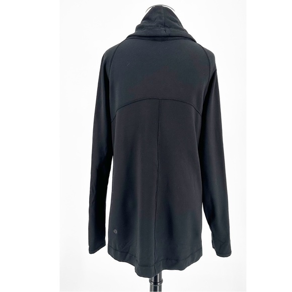 Peloton X Lululemon Coast Easy Wrap - Picture 3 of 9